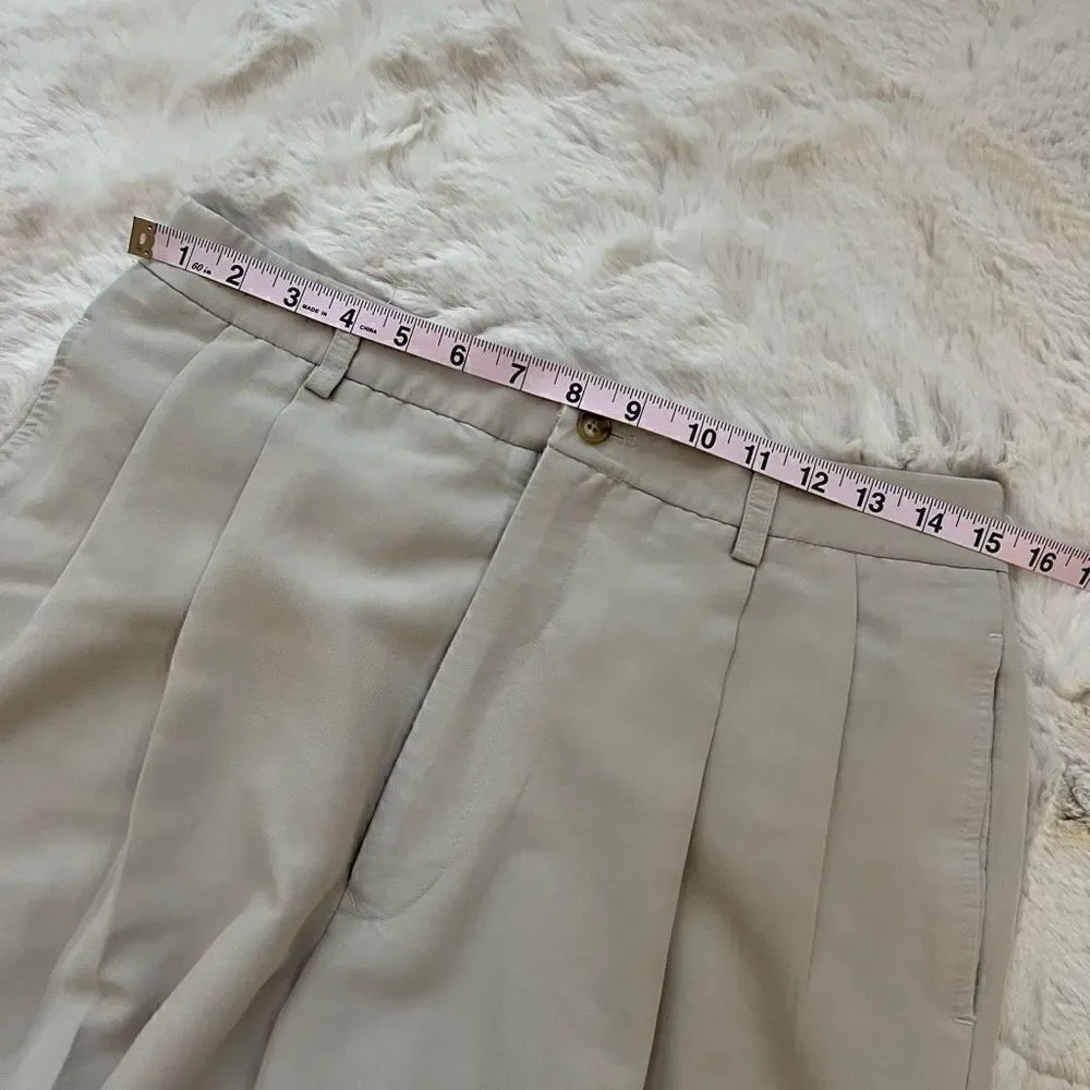 PGA Tour Collection Pleated Front Golf Shorts Khaki Men’s size 30